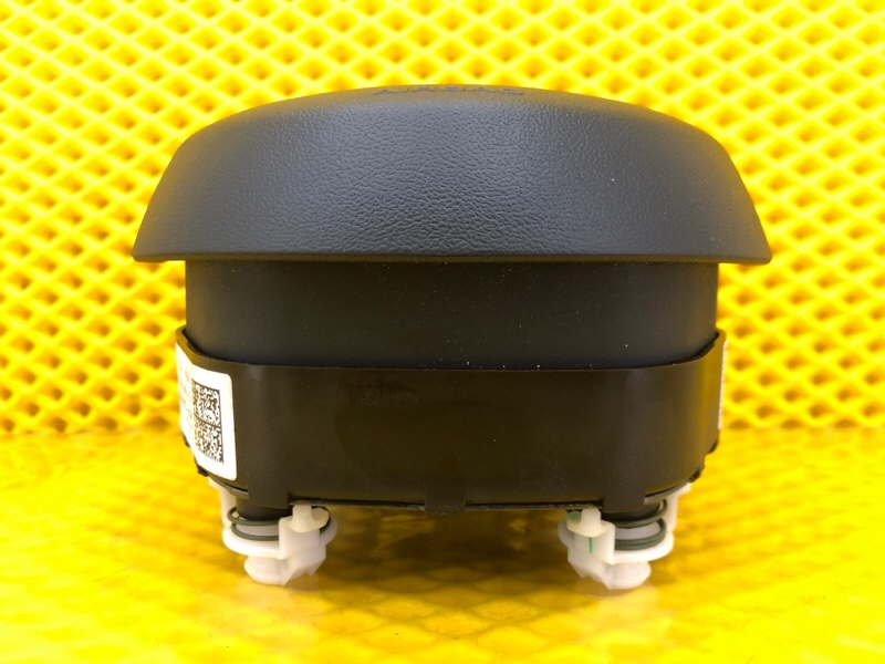 Подушка безопасности в руль Audi Q7 2014 4LB