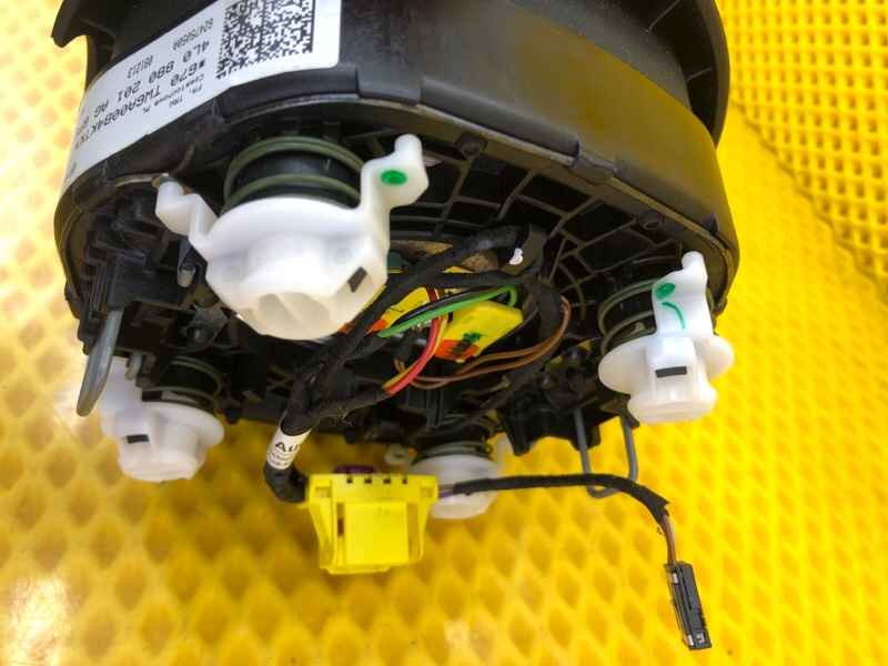 Подушка безопасности в руль Audi Q7 2014 4LB