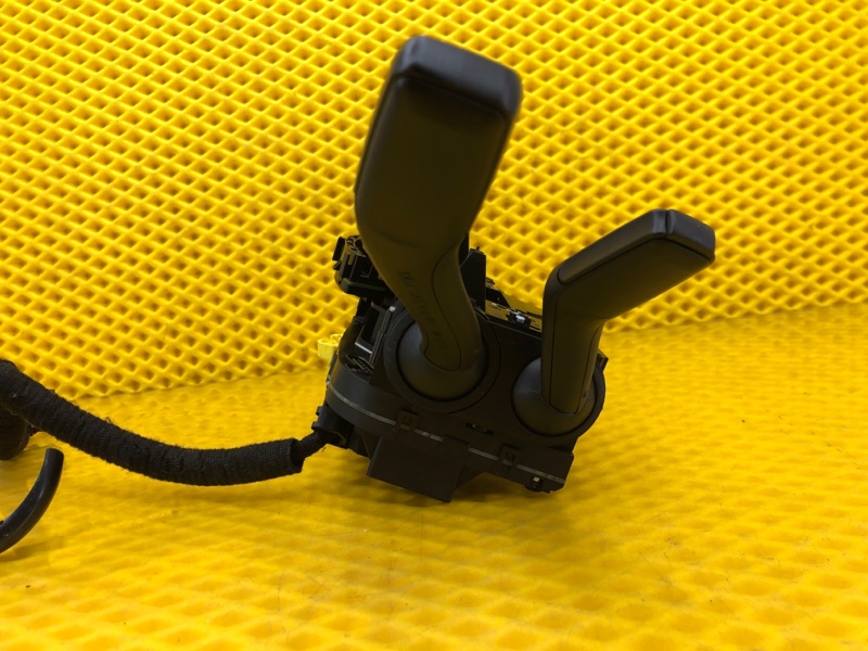 Подрулевой переключатель Audi Q7 2014 4LB