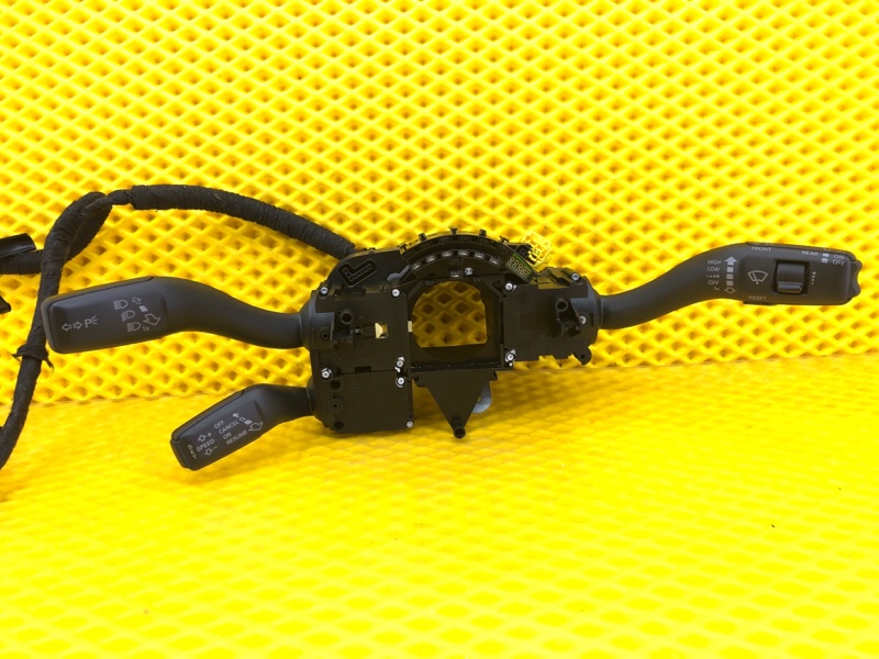 Подрулевой переключатель Audi Q7 2014 4LB