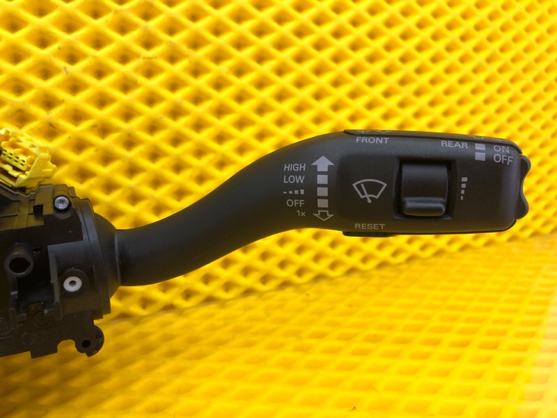 Подрулевой переключатель Audi Q7 2014 4LB