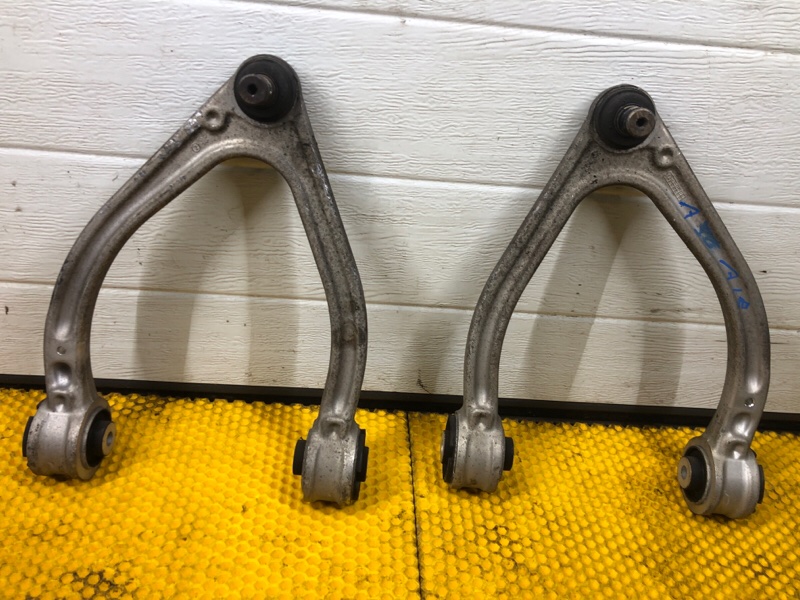 Рычаг верхний Mercedes-Benz S-Class 2014 W222