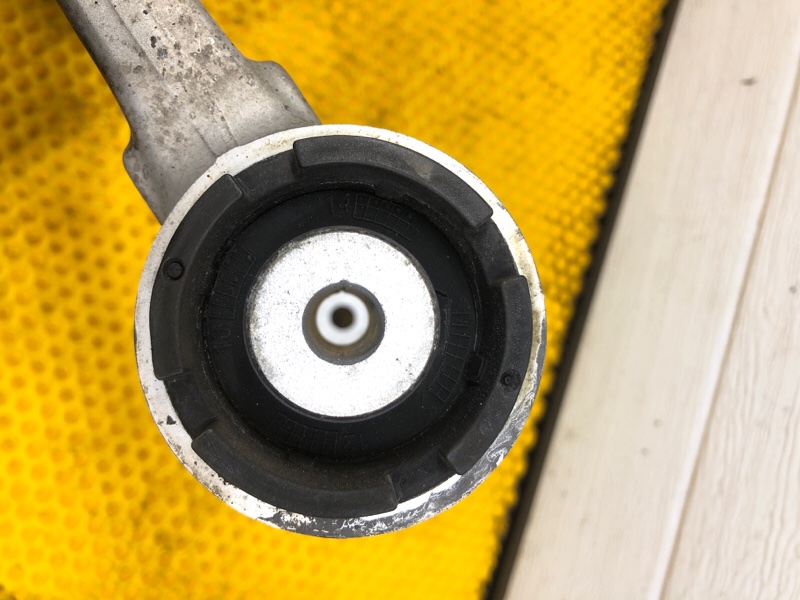 Рычаг верхний Mercedes-Benz S-Class 2014 W222