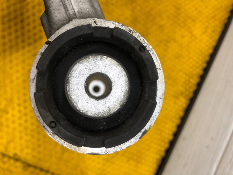 Рычаг верхний Mercedes-Benz S-Class 2014 W222