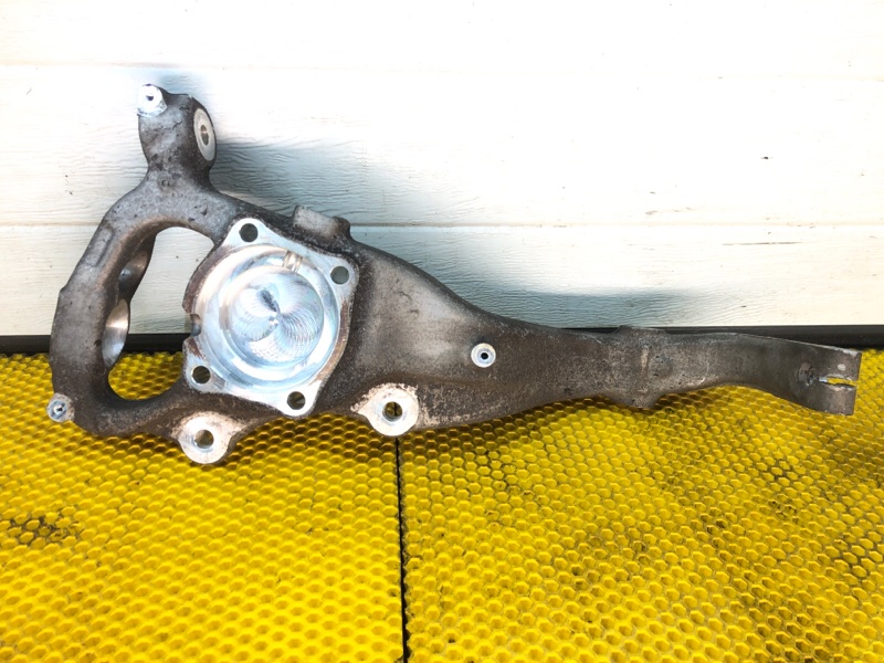 Кулак передний левый Mercedes-Benz S-Class 2014 W222