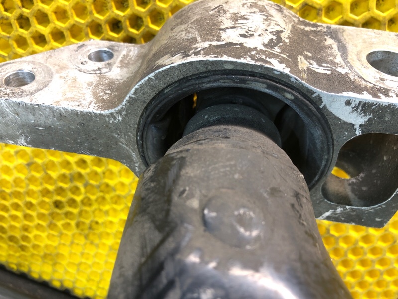 Рычаг передний Volkswagen Tiguan 2013 5N1