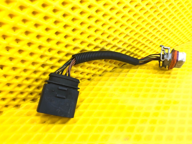 Проводка фары Volkswagen Touareg 2008 7L6