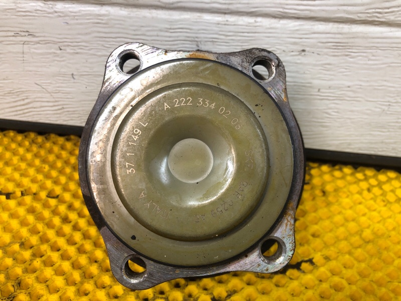 Ступица передняя Mercedes-Benz S-Class 2014 W222