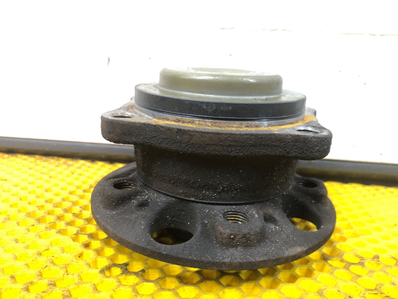 Ступица передняя Mercedes-Benz S-Class 2014 W222