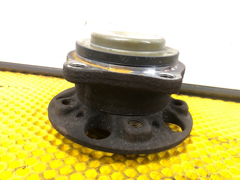 Ступица передняя Mercedes-Benz S-Class 2014 W222