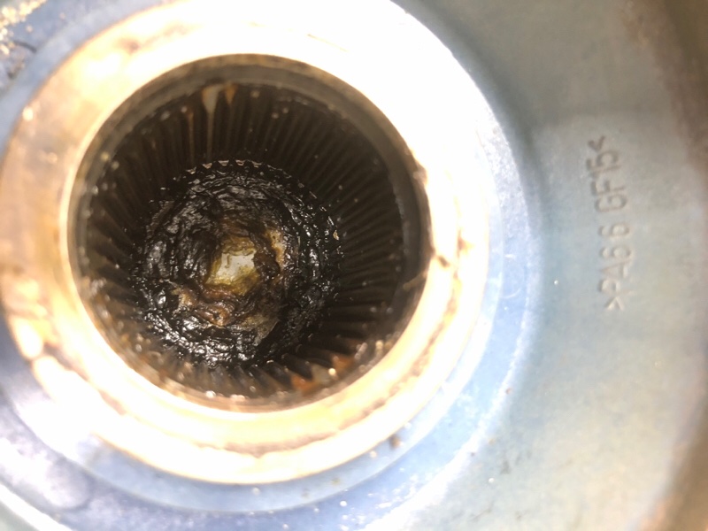 Привод передний правый Volkswagen Tiguan 2013 5N1