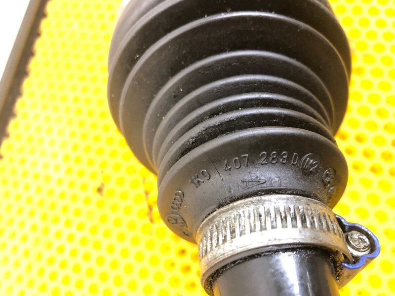 Привод передний правый Volkswagen Tiguan 2013 5N1