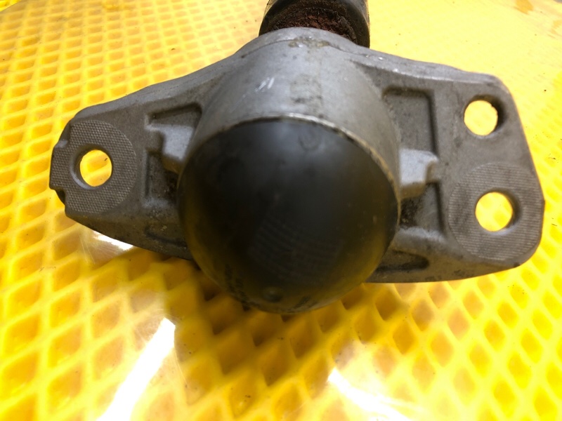 Амортизатор Volkswagen Tiguan 2013 5N1