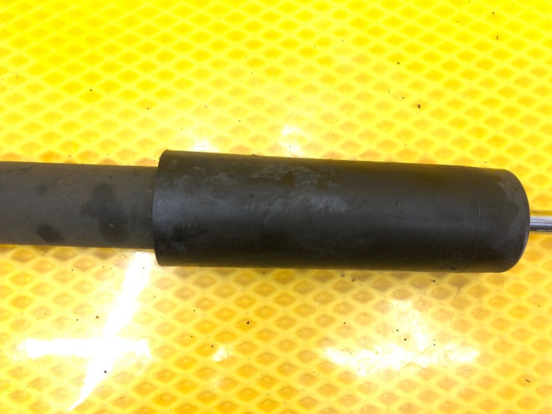 Амортизатор Volkswagen Tiguan 2013 5N1