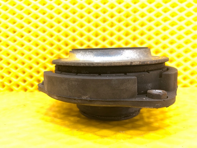 Опора амортизатора Volkswagen Tiguan 2013 5N1