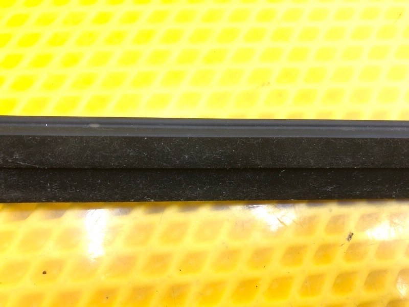 Молдинг стекла Omoda C5 2023