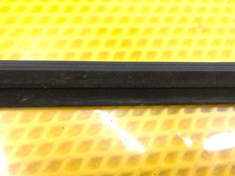 Молдинг стекла Omoda C5 2023