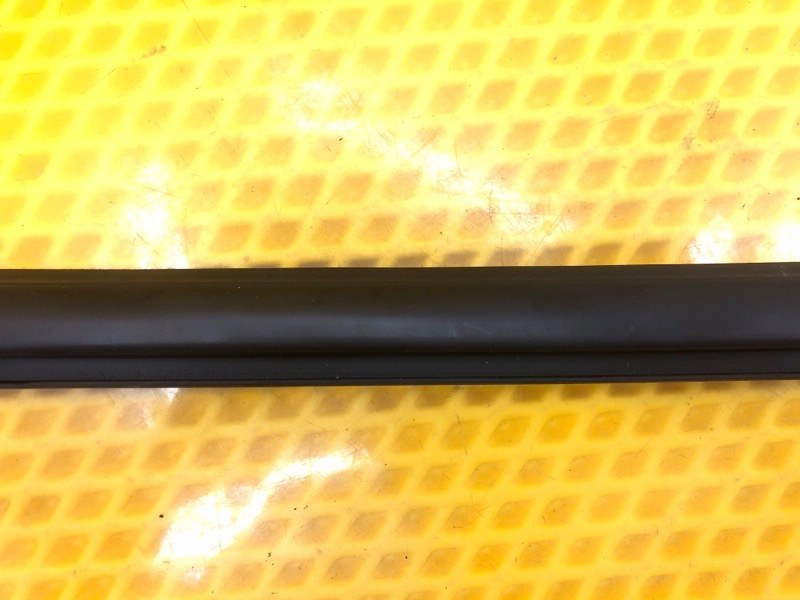 Молдинг стекла Omoda C5 2023