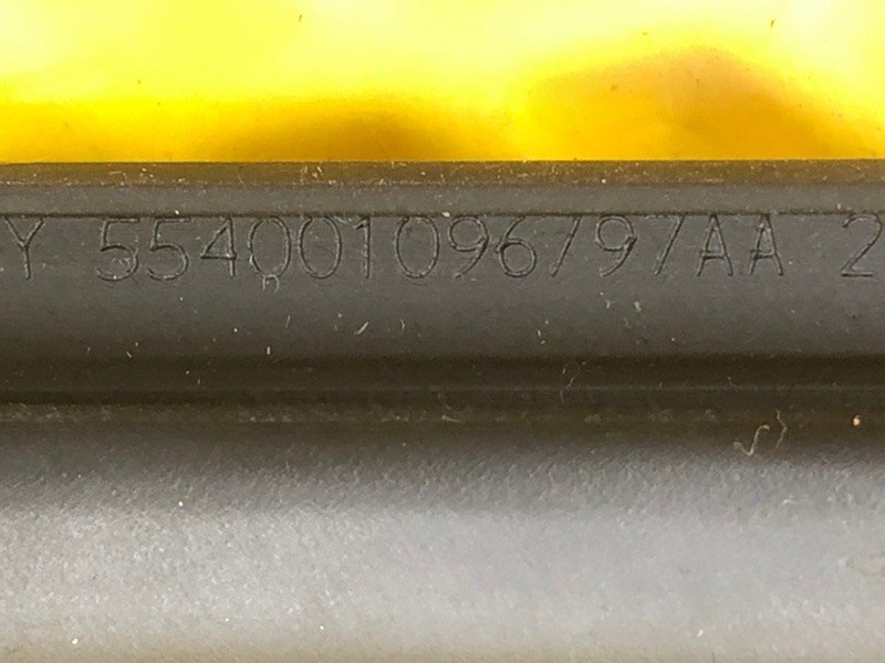 Молдинг стекла Omoda C5 2023