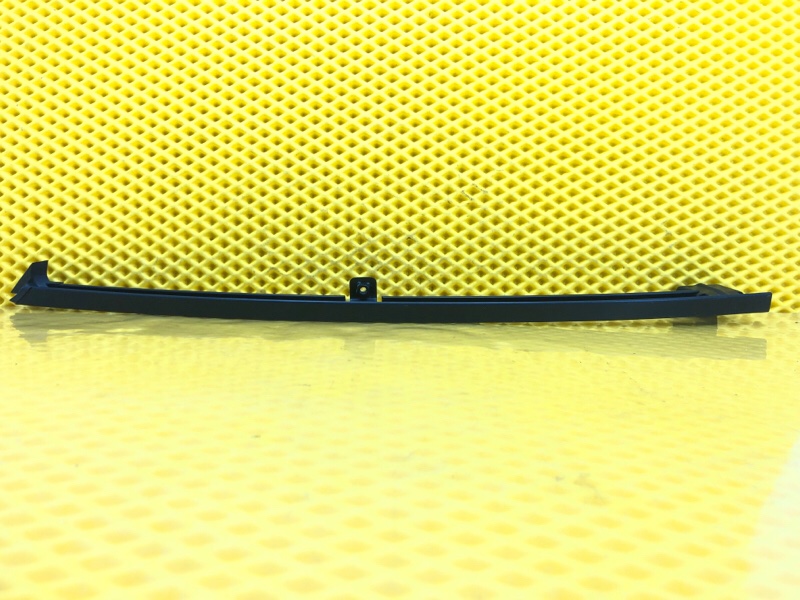 Направляющая стекла двери Omoda C5 2023