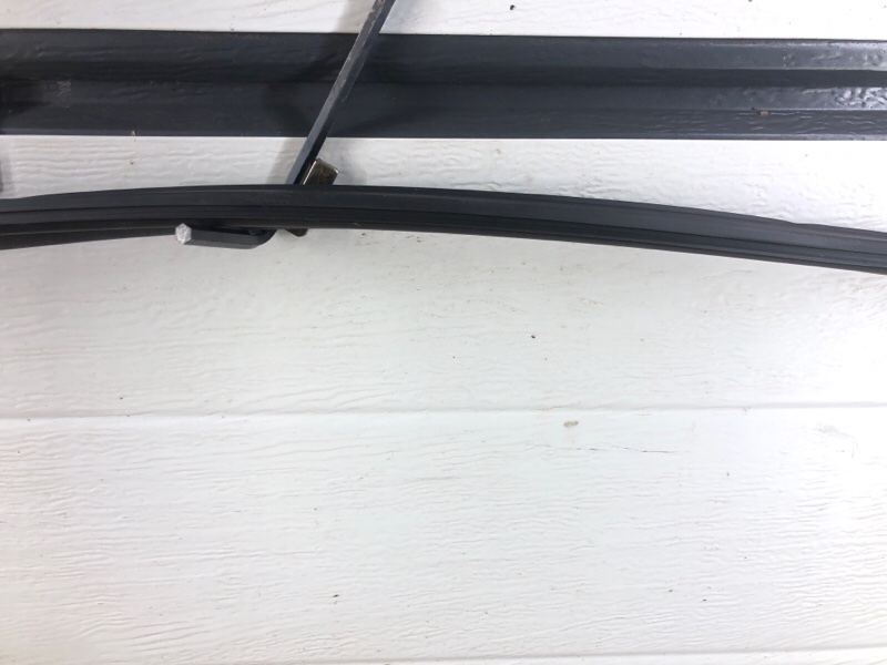 Уплотнитель стекла двери Omoda C5 2023