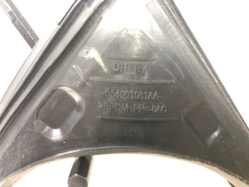 Уплотнитель стекла двери Omoda C5 2023