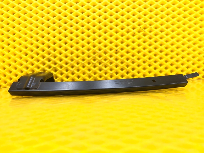 Направляющая стекла двери Omoda C5 2023