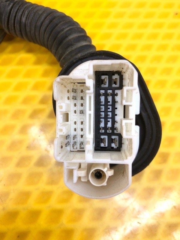 Проводка двери Omoda C5 2023