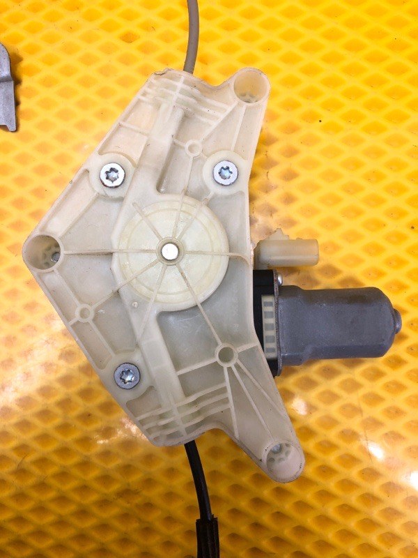 Стеклоподъемник передней правой двери Omoda C5 2023