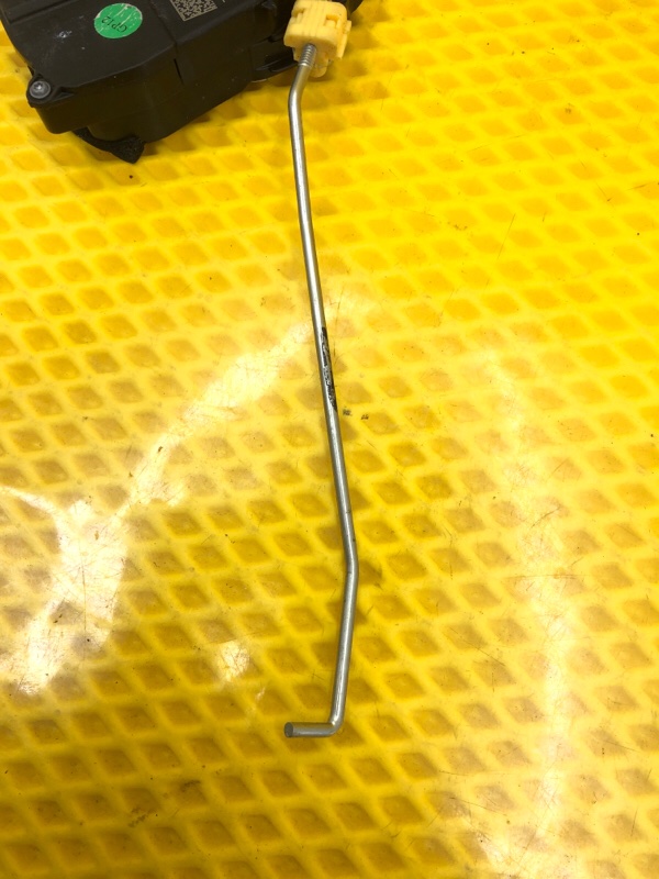 Замок двери передней правой Omoda C5 2023