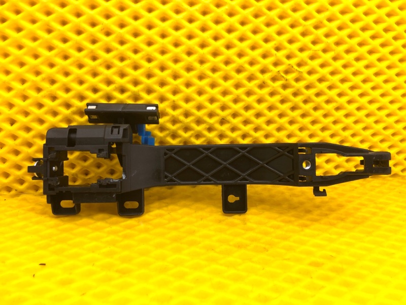 Кронштейн ручки двери передней правой Omoda C5 2023