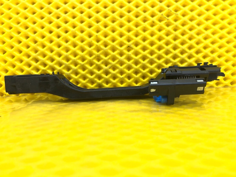 Кронштейн ручки двери передней правой Omoda C5 2023