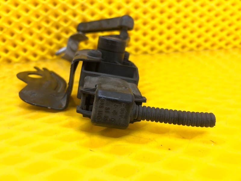 Датчик дорожного просвета Mercedes-Benz S-Class 2014 W222