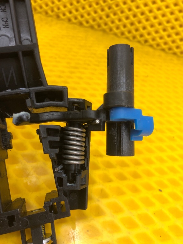 Кронштейн ручки двери Omoda C5 2023