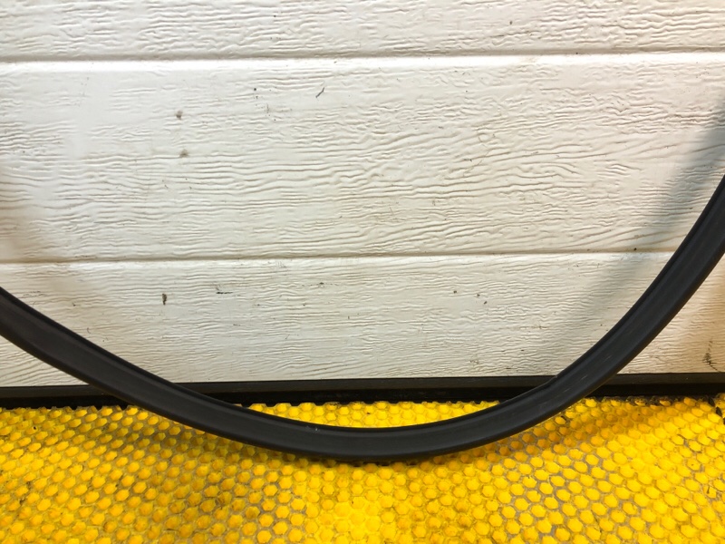 Уплотнитель двери задней правой Omoda C5 2023