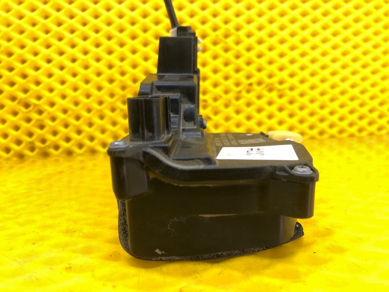 Замок двери Omoda C5 2023