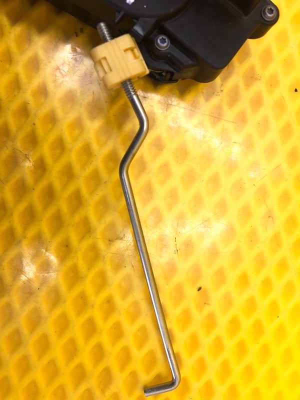 Замок двери Omoda C5 2023