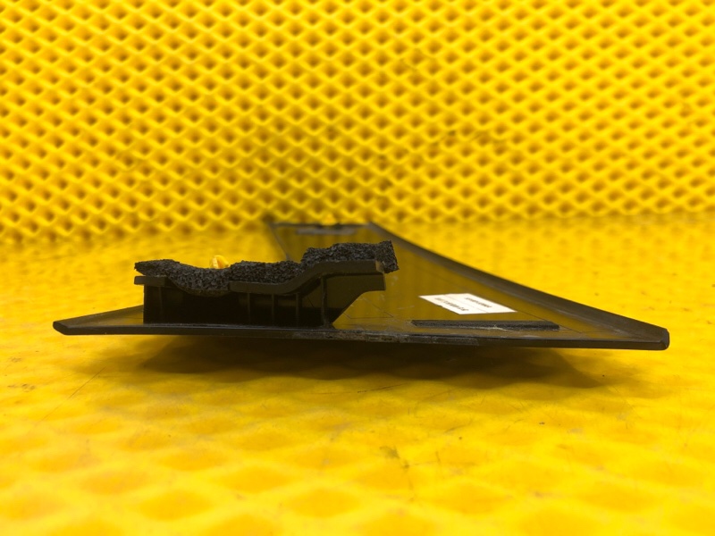 Накладка стойки двери Omoda C5 2023