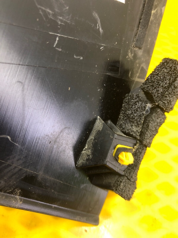 Накладка стойки двери Omoda C5 2023