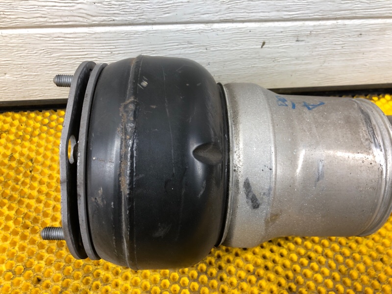 Пневмостойка , амортизатор Mercedes-Benz S-Class 2014 W222