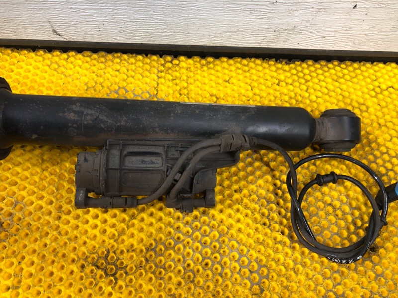 Пневмостойка , амортизатор Mercedes-Benz S-Class 2014 W222