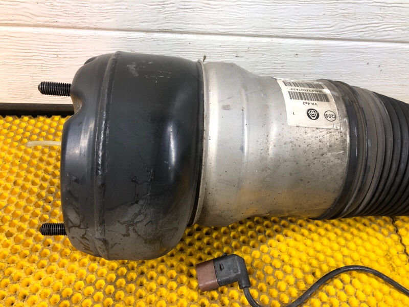 Пневмостойка , амортизатор Mercedes-Benz S-Class 2014 W222