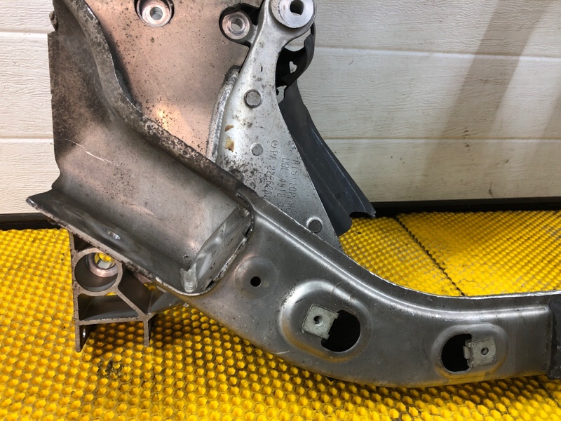 Балка подмоторная (подрамник) Mercedes-Benz S-Class 2014 W222