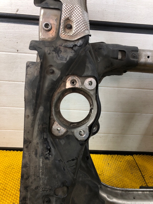 Балка подмоторная (подрамник) Mercedes-Benz S-Class 2014 W222