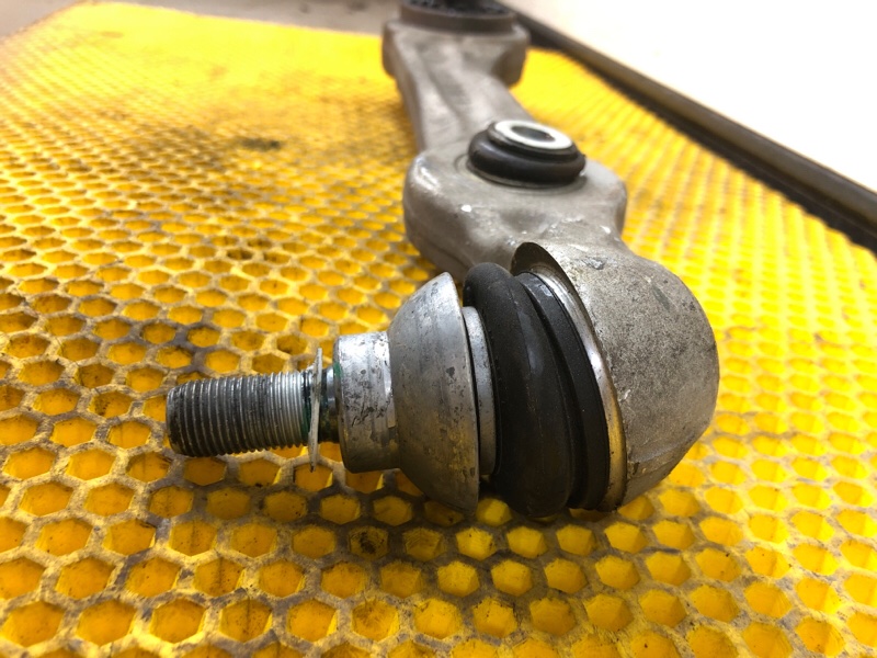 Рычаг Mercedes-Benz S-Class 2014 W222