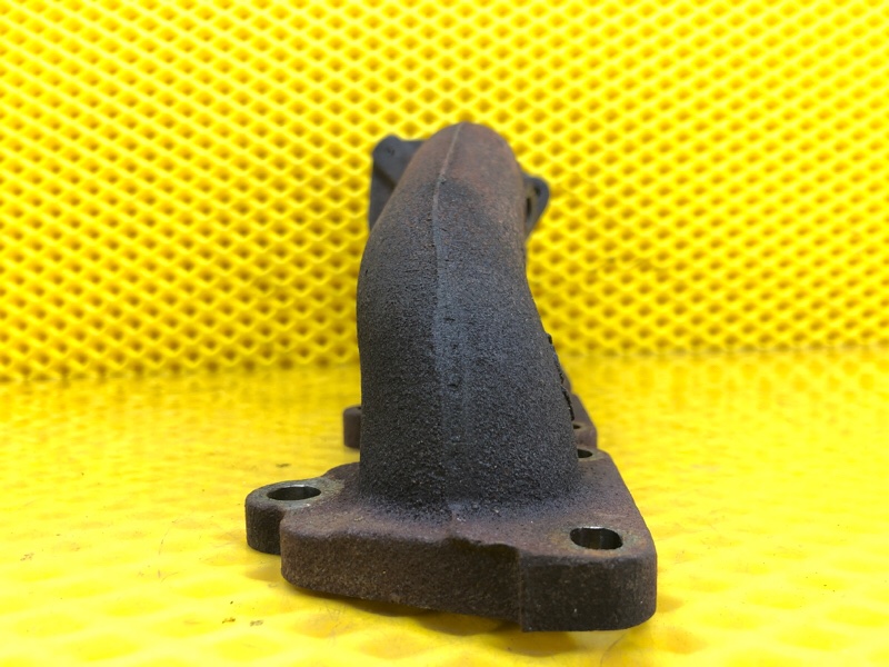 Коллектор выпускной Audi Q7 2014 4LB