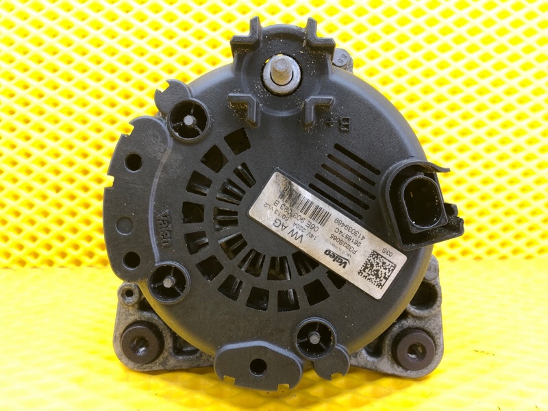 Генератор Audi Q7 2014 4LB