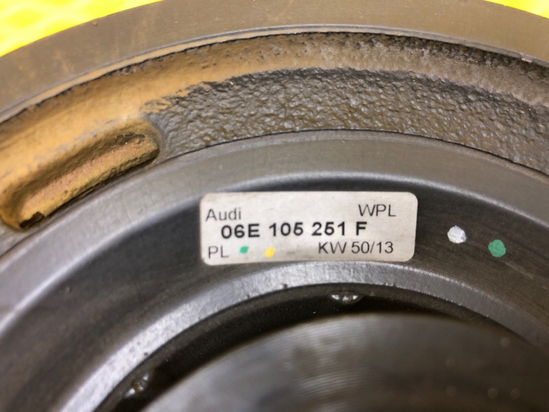 Шкив коленвала Audi Q7 2014 4LB