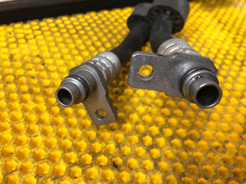 Трубка охлаждения АКПП Audi Q7 2014 4LB