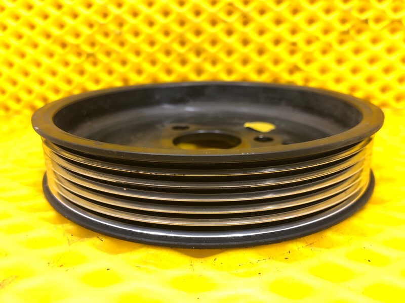 Шкив насоса ГУР Audi Q7 2014 4LB